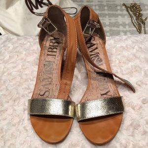 Sam and Libby wedges gold & tan